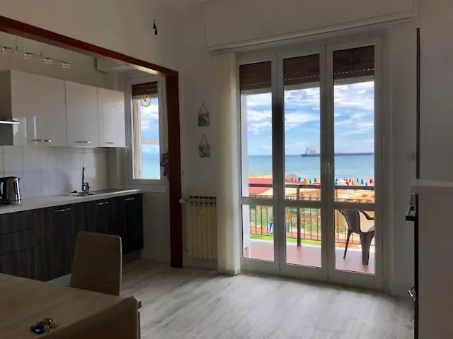 Residence Rivamare Vado Ligure 0*,